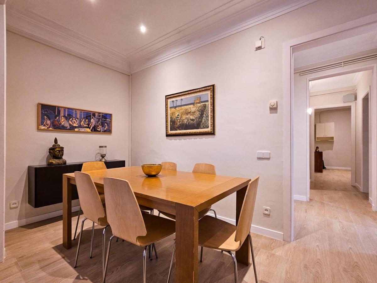 Classbedroom Park Gueell Apartment Barcelona Luaran gambar