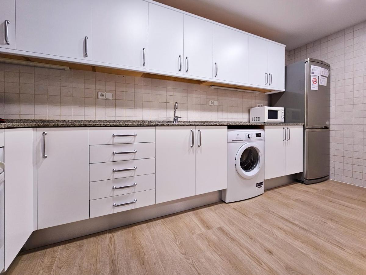 Classbedroom Park Gueell Apartment Barcelona Luaran gambar